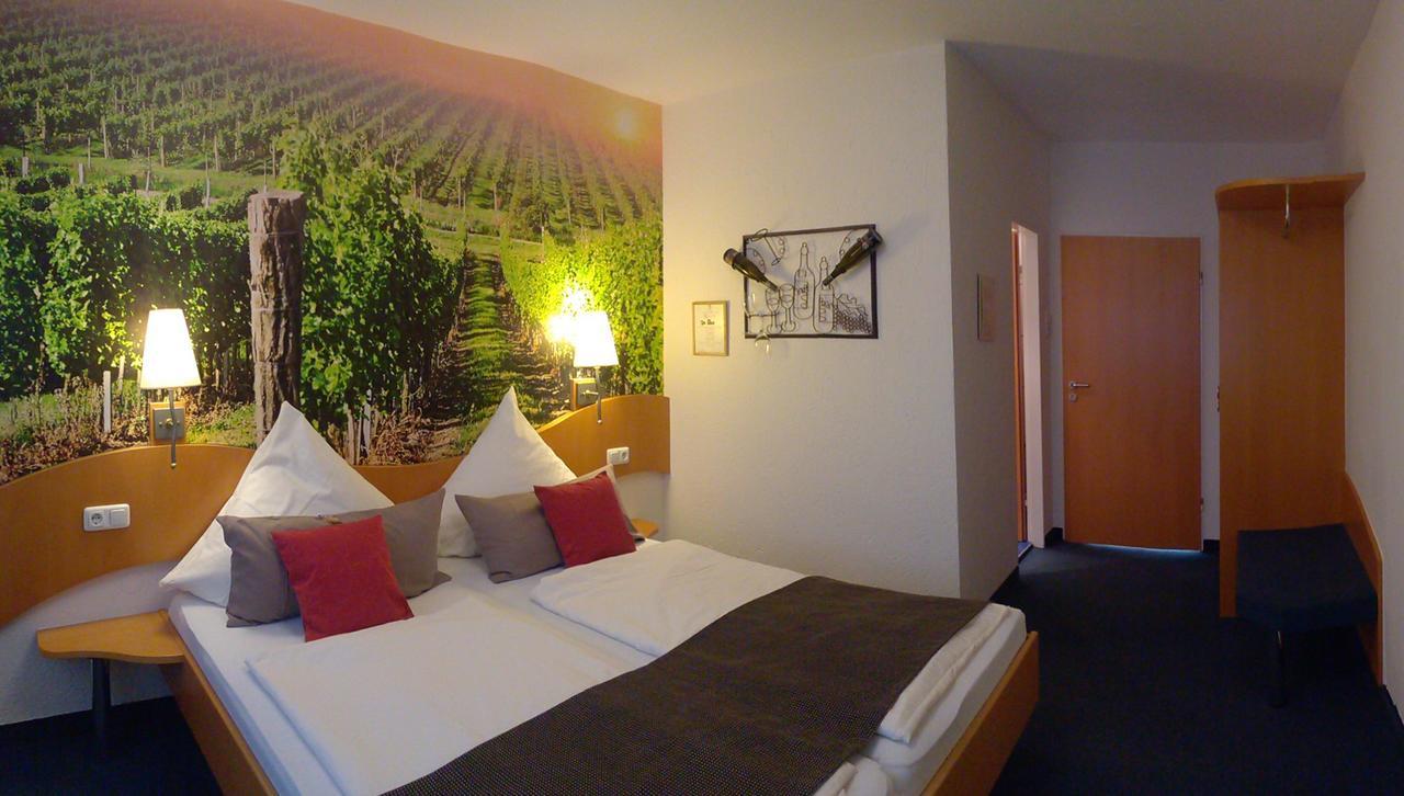 גרנסהיים Hotel Rheingold מראה חיצוני תמונה
